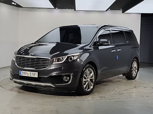 Kia Carnival 9-seater Noblesse — пробег 197 000 км — фото 1 из 5