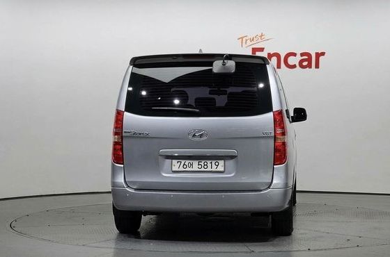 Hyundai Starex Wagon 12-Seater Modern — пробег 36 846 км — фото 4 из 5