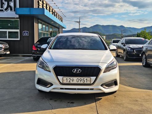 Hyundai Sonata 2.0 HEV Modern — пробег 185 101 км — фото 2 из 5