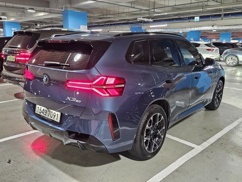 BMW X3 xDrive 20 M Sport — пробег 12 117 км — фото 2 из 5