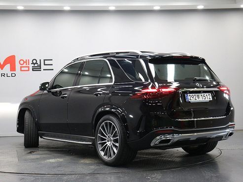 Mercedes-Benz GLE-Class GLE450 4MATIC — пробег 2 687 км — фото 2 из 5