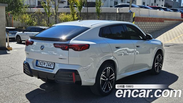 BMW X2 (F39) xDrive 20i M Sport — пробег 4 111 км — фото 2 из 5