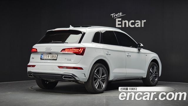 Audi Q5 45 TFSI Quattro Premium — пробег 24 069 км — фото 2 из 5