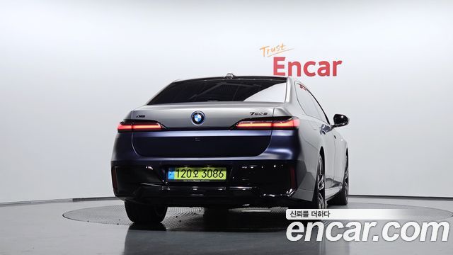 BMW 7-Series из Кореи Encar