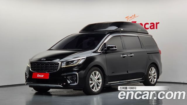 Kia Carnival 9-Seater Noblesse Special — пробег 62 144 км — фото 1 из 5