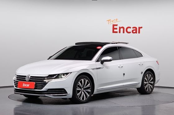 Volkswagen Arteon 2.0 TDI Premium — пробег 71 235 км — фото 1 из 5
