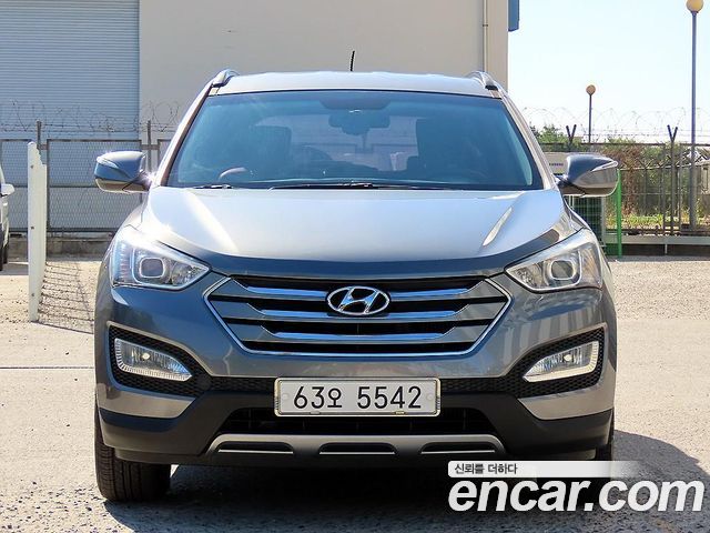 Hyundai Santafe Diesel(e-VGT) 2.0 2WD Premium — пробег 180 677 км — фото 1 из 5