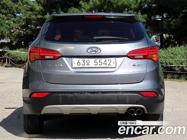 Hyundai Santafe Diesel(e-VGT) 2.0 2WD Premium — пробег 180 677 км — фото 4 из 5