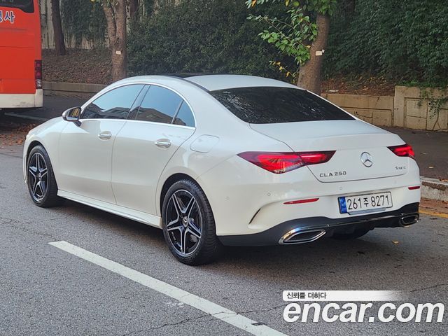 Mercedes-Benz CLA-Class CLA250 4MATIC — пробег 39 624 км — фото 2 из 5