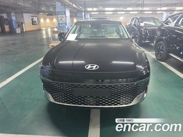 Hyundai Grandeur Premium — пробег 3 км — фото 1 из 5