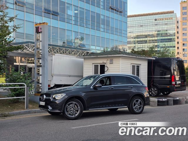 Mercedes-Benz GLC-Class GLC300e 4MATIC — пробег 80 300 км — фото 2 из 5