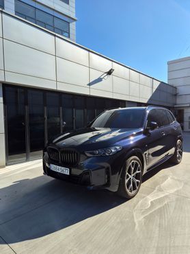 BMW X5 xDrive 30d M Sport — пробег 5 440 км — фото 1 из 5