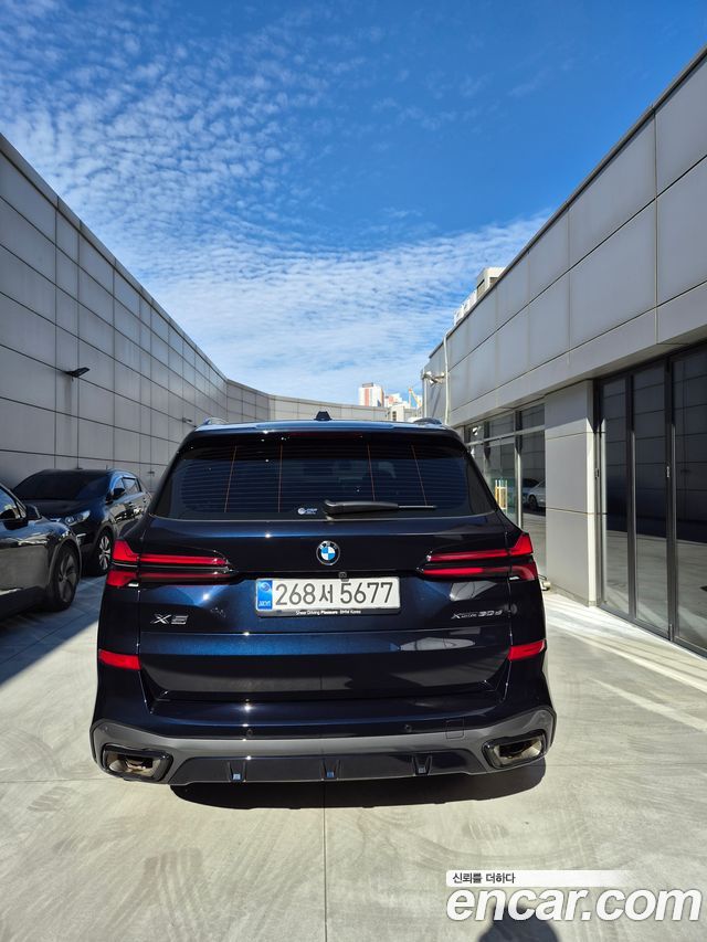 BMW X5 xDrive 30d M Sport — пробег 5 440 км — фото 4 из 5
