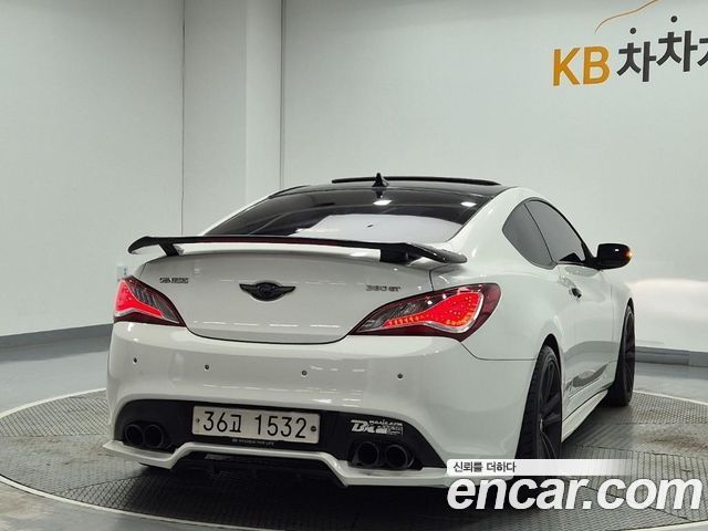 Hyundai Genesis из Кореи Encar
