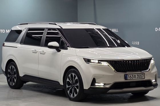 Kia Carnival Diesel 9-Seater Prestige — пробег 142 300 км — фото 2 из 5