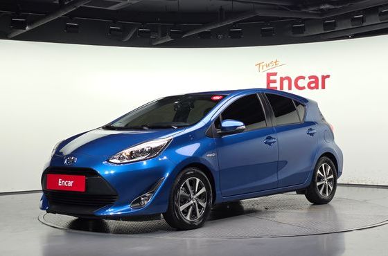 Toyota Prius 1.5 — пробег 120 781 км — фото 1 из 5