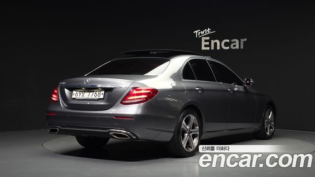 Mercedes-Benz E-Class из Кореи Encar