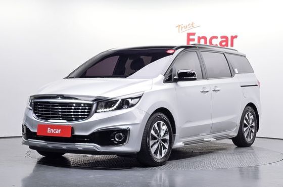 Kia Carnival 9-seater Luxury — пробег 140 960 км — фото 1 из 5