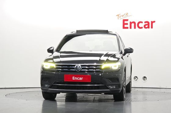 Volkswagen Tiguan 2.0 TDI Prestige — пробег 132 611 км — фото 3 из 5