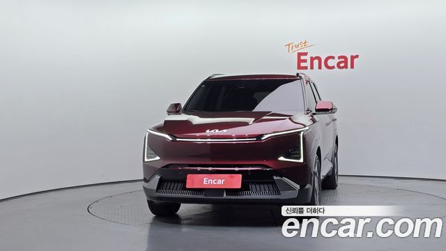 Kia EV5 Long Range 2WD Earth — пробег 6 098 км — фото 3 из 5