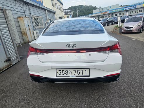 Hyundai AVANTE 1.6 Modern — пробег 113 095 км — фото 4 из 5
