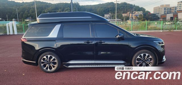 Kia Carnival Diesel 7-Seater Hi-Limousine Signature — пробег 81 500 км — фото 5 из 5