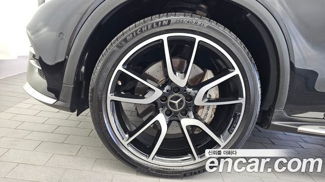 Mercedes-Benz GLC-Class AMG GLC43 4MATIC — пробег 69 625 км — фото 5 из 5