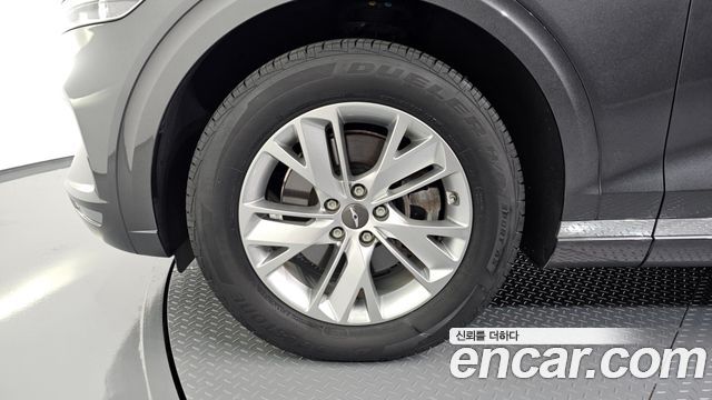 Genesis GV70 из Кореи Encar