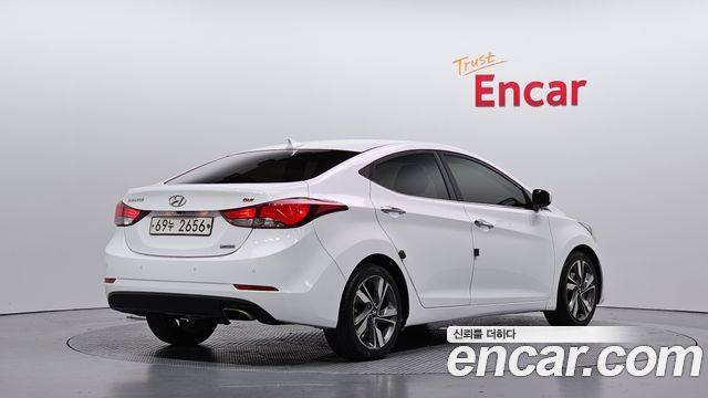 Hyundai AVANTE из Кореи Encar
