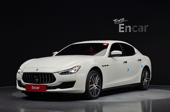 Maserati Ghibli 3.0S Q4 3rd — пробег 69 185 км — фото 1 из 5