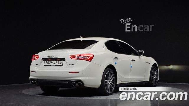 Maserati Ghibli из Кореи Encar