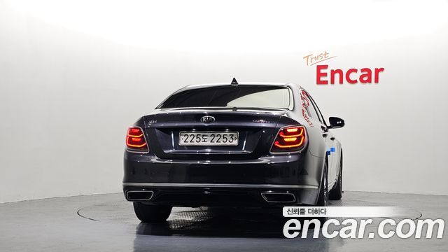 Kia K9 из Кореи Encar