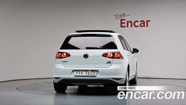 Volkswagen Golf из Кореи Encar