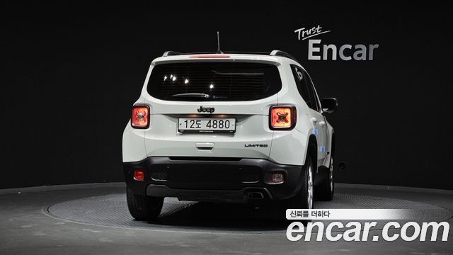 Jeep Renegade 2.4 Limited — пробег 91 166 км — фото 4 из 5