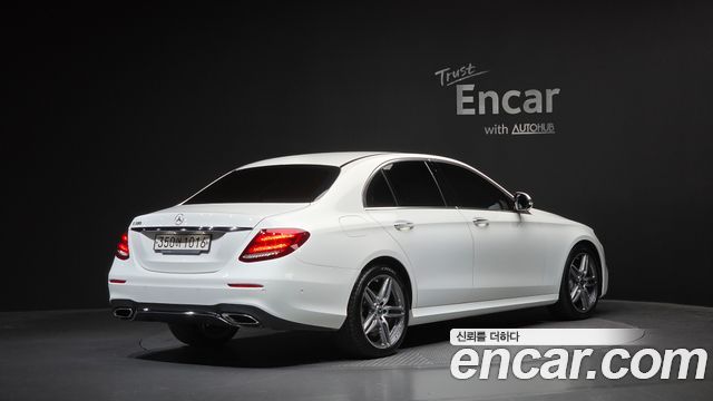 Mercedes-Benz E-Class из Кореи Encar