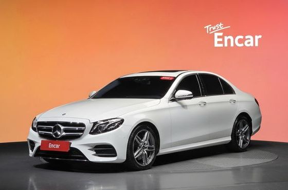 Mercedes-Benz E-Class E300 AMG Line — пробег 77 323 км — фото 1 из 5