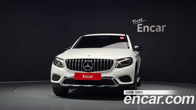 Mercedes-Benz GLC-Class GCL300 4MATIC Coupe — пробег 90 788 км — фото 3 из 5