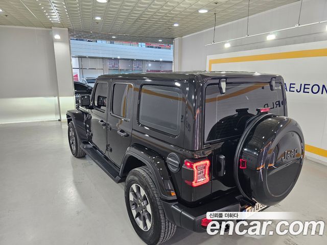 Jeep Wrangler 2.0 Overland 4Door 4xe — пробег 30 072 км — фото 5 из 5