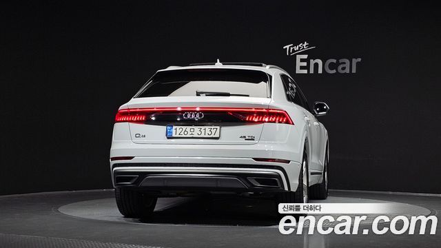 Audi Q8 45 TDI Quattro Premium — пробег 74 131 км — фото 4 из 5