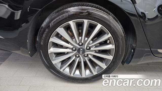 Kia K7 из Кореи Encar