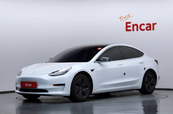 Tesla Model 3 Standard Range Plue RWD — пробег 141 699 км — фото 1 из 5