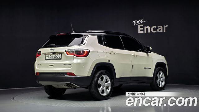 Jeep Compass 2.4 Limitied AWD — пробег 106 116 км — фото 2 из 5