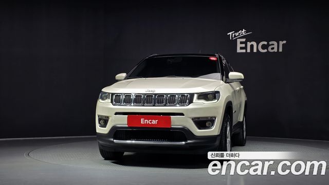 Jeep Compass 2.4 Limitied AWD — пробег 106 116 км — фото 3 из 5