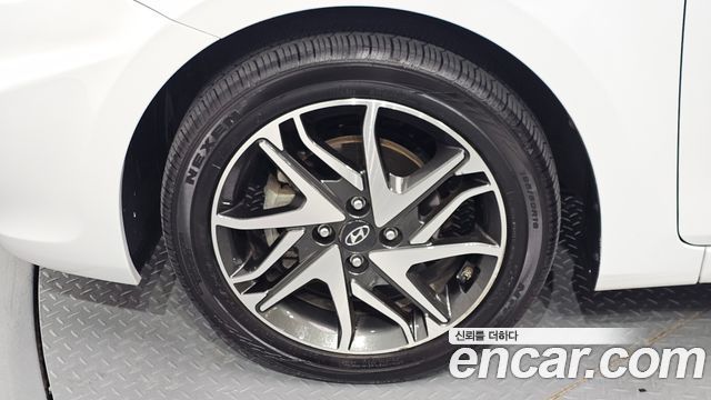 Hyundai Accent из Кореи Encar