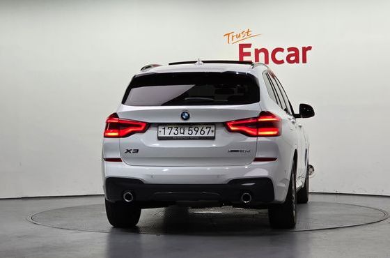 BMW X3 xDrive 20d M Sport — пробег 83 087 км — фото 4 из 5