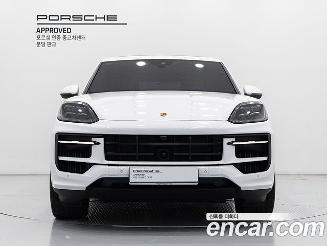 Porsche Cayenne 3.0 E-Hybrid — пробег 15 220 км — фото 2 из 5