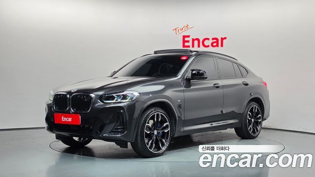 BMW X4 xDrive M40i — пробег 32 825 км — фото 1 из 5