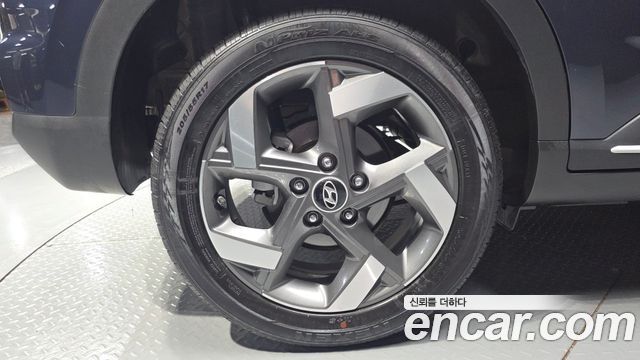 Hyundai Venue из Кореи Encar