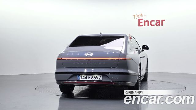 Hyundai Grandeur из Кореи Encar