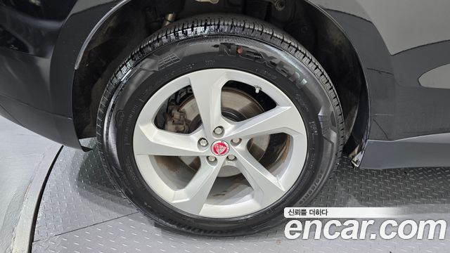 Jaguar F-PACE из Кореи Encar